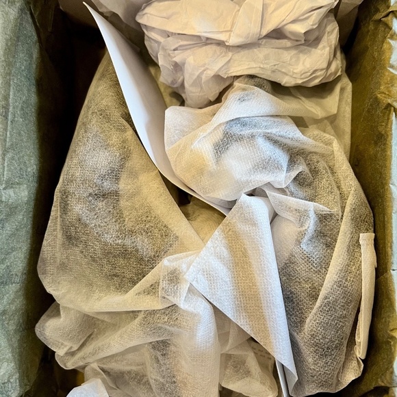 CHARLES BY CHARLES DAVID Womens Swell Embellished Strap Mesh Pumps Black 5.5 NWT - Picture 6 of 9